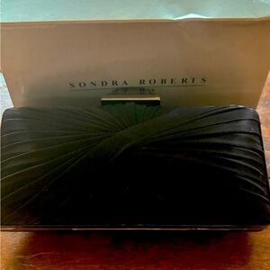 Sondra Roberts Clutch Evening Bag with Chain Strap and Beautiful Art Decò Clasp